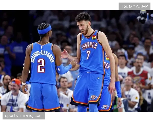 切特·霍姆格伦挡拆拉开空间 提升球队攻防转换效率